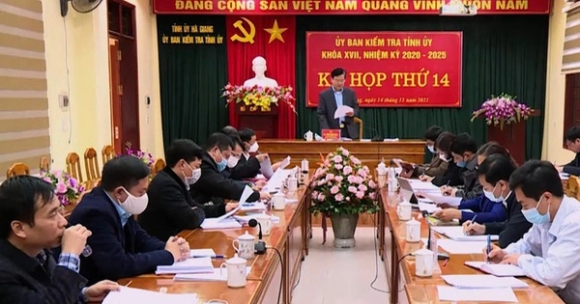 1 Nguyen Chanh Van Phong Ban Noi Chinh Tinh Uy Ha Giang Bi Khai Tru Dang