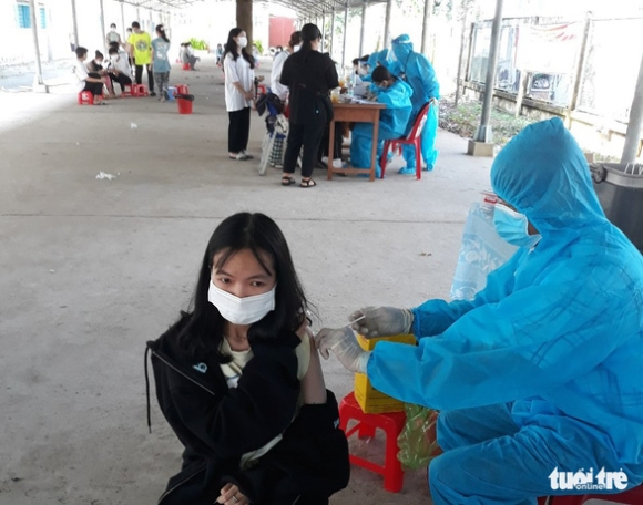 2 Mien Tay Don Suc Tiem Mui 3 De Phong Dich Covid 19