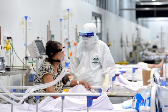 3 Tin Sang 17 12 Tphcm Xin Chi Vien Khan 900 Y Bac Si Chuyen Hoi Suc Cap Cuu