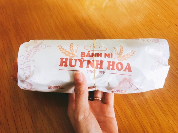 7 Chu Tiem Banh My Ba Huynh Hoa Ra Khong Phai La Ba Huynh Cua Huynh Hoa Trong Truyen Thuyet Drama Khong Chi Dung Lai O Do