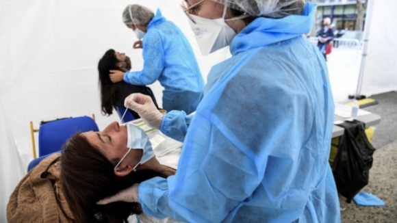 1 Bien The Omicron Chiem 13 So Ca Mac Moi Tai Paris