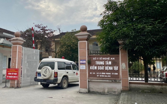 1 Bo Cong An Trieu Tap Giam Doc Cdc Nghe An Lam Ro Nghi Van Lien Quan Cong Ty Viet A