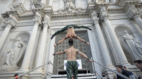 2 Quoc Co   Quoc Nghiep Pha Ky Luc The Gioi Cua Chinh Minh Nhu The Nao