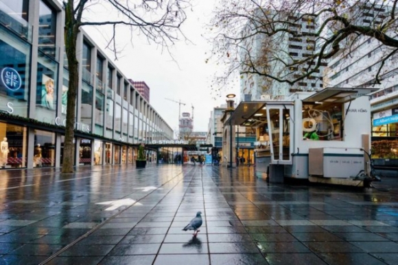 4 Ky Nghi Le Giang Sinh Va Nam Moi Am Dam O Chau Au Vi Bien The Omicron