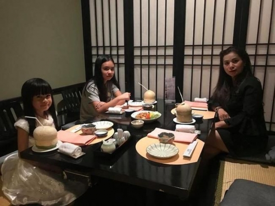 7 Hau Ly Hon Nhin Cach Ba Le Hoang Diep Thao Mot Minh Day 4 Con Kin Tieng Ma Dang Ne