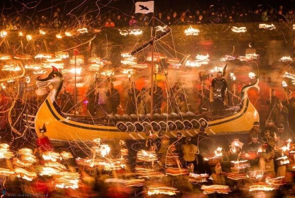 14 Hoa Minh Vao 6 Le Hoi Mua Dong Dac Sac Nhat Chau Au