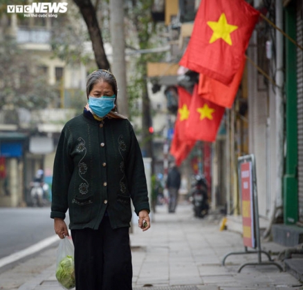 14 Anh Pho Phuong Ha Noi Vang Hoe Ngay Dau Nam Moi