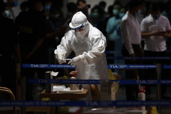 1 5 Ca Nhiem Omicron O Tp Hcm Da Am Tinh