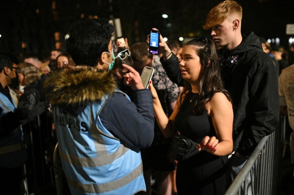 3 Giao Thua Nhieu Nuoc Tram Lang Vi Omicron Nhung Nam 2022 Da Co Nhieu Tia Sang