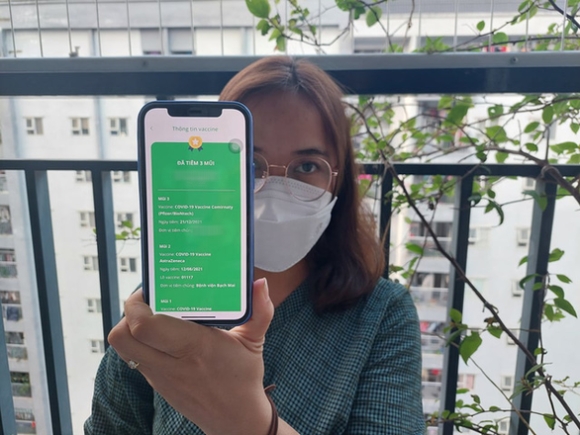 1 App Da Cap Nhat Mui 3 Co Can Giu Giay Tiem Chung