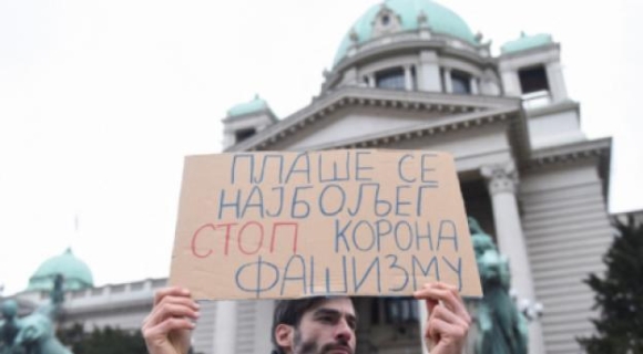 5 Nguoi Ham Mo Tu Tap Bay To Ung Ho Voi Djokovic