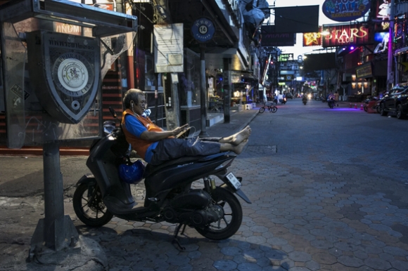 1 Thai Lan Co Nguy Co Bi Omicron Quet Sach Khach Du Lich