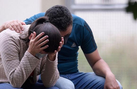 3 Nhan Chung Ke Lai Khoanh Khac Vach Da Sap De Tau Du Lich