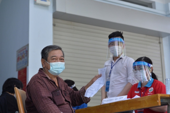 1 Tin Covid 19 Chieu 11 1 Them 16035 Ca Moi Ha Noi Van Nhieu Nhat Voi Gan 2900 Ca