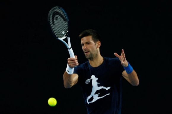 1 Novak Djokovic Bi Huy Thi Thuc Nhap Canh Australia Lan Thu 2