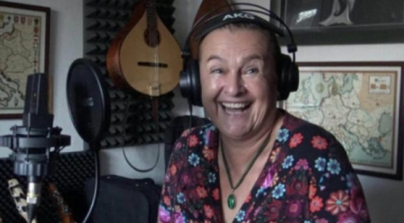 1 Ca Si O Sec Tu Vong Sau Khi Co Tinh Mac Covid 19 De Duoc Toi Nha Hat Va Phong Tam Hoi