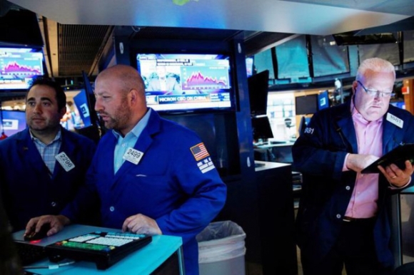 1 Chung Khoan My Lai Giam Diem Manh Gia Dau Len Dinh Cao Moi Bitcoin Di Xuong