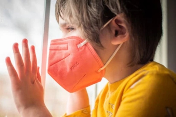 1 Nghien Cuu Moi Phat Hien Di Chung Sau Khi Mac Covid 19 O Tre Em Ngui Thay So Co La Co Mui Nhu Xang Chanh Co Mui Bap Cai Thoi Rua