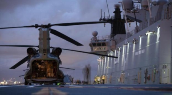 2 Cac Chuyen Bay Cuu Tro Dau Tien Khoi Hanh Den Tonga