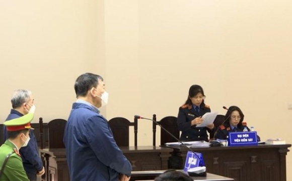 2 Dai Dien Vien Kiem Sat De Nghi Muc An Voi Cuu Giam Doc Benh Vien Bach Mai Va Dong Pham