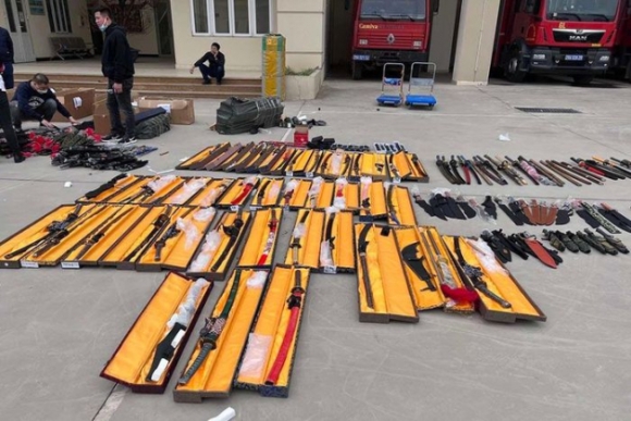 2 Nhung Duong Day Buon Vang Tien Usd Va Hang Nong Bi Chan Dung Dip Sat Tet