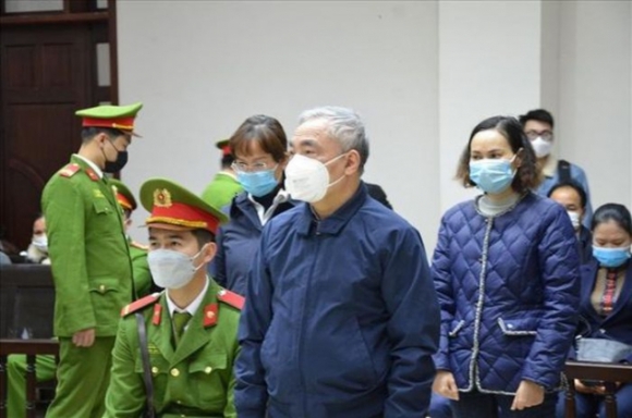 3 Dai Dien Vien Kiem Sat De Nghi Muc An Voi Cuu Giam Doc Benh Vien Bach Mai Va Dong Pham