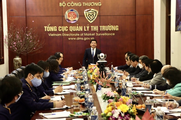 1 Bo Truong Nguyen Hong Dien Mot Can Bo Quan Ly Thi Truong Vi Pham Ca Nganh Cong Thuong Mang Tieng