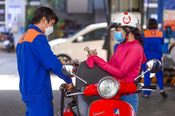 1 Dieu Chinh Gia Xang Dau Tang Lan Thu Hai Ke Tu Dau Nam