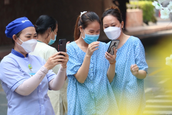 5 Sieu Thi 0 Dong Duong Hoa Xuan Don Benh Nhan Nhan Vien Y Te