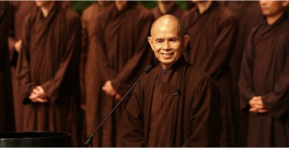 1 Truyen Thong The Gioi Dong Loat Dua Tin Thien Su Thich Nhat Hanh Ta The
