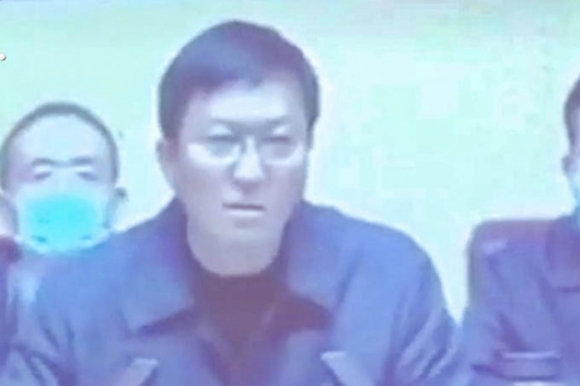 1 Chu Tich Huyen O Trung Quoc Bi Len An Vi Doa Bat Giam Nguoi Ve An Tet