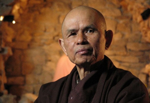 1 Tong Thong Han Quoc Chia Buon Tin Thien Su Thich Nhat Hanh Vien Tich