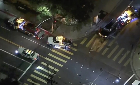 2 Nong Nam Dien Vien Hang A Gay Tai Nan Lien Hoan 4 Xe 1 Nan Nhan Nhap Vien Khan Vi Bi Thuong Lon O Dau