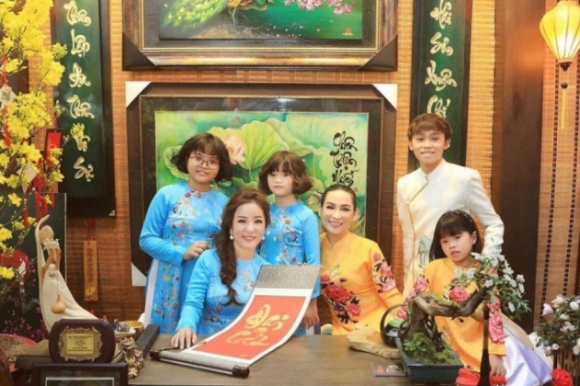 3 Thuy Nga Chia Se Anh Hiem Cung Phi Nhung 20 Nam Than Thuong Gio Lai Xa Cach Nghin Trung