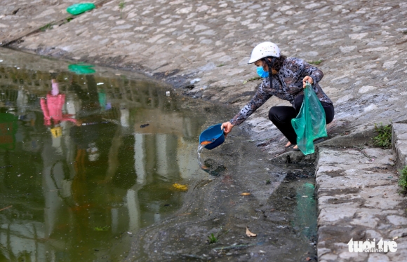 7 Chua Den Ngay Ong Tao Nhieu Nguoi Ha Noi Da Tha Ca Chep