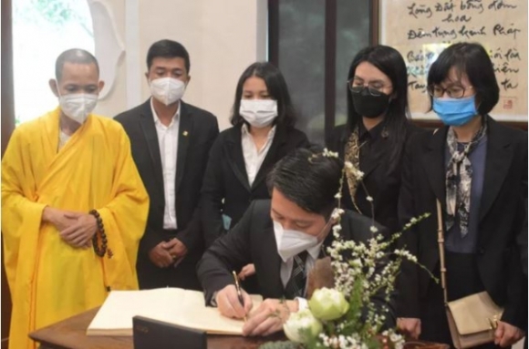 7 Nen Tam Nhang Tien Biet Thien Su Thich Nhat Hanh