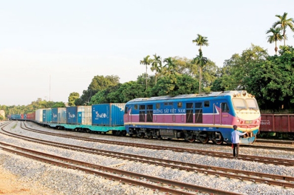 1 Duong Sat De Xuat Co Che Van Chuyen Hang Hoa Sang Trung Quoc