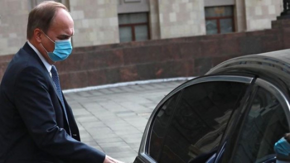 1 Dai Su Nga Tai My Washington Canh Bao Toi Co The Phai Roi Khoi My Vao Thang 4