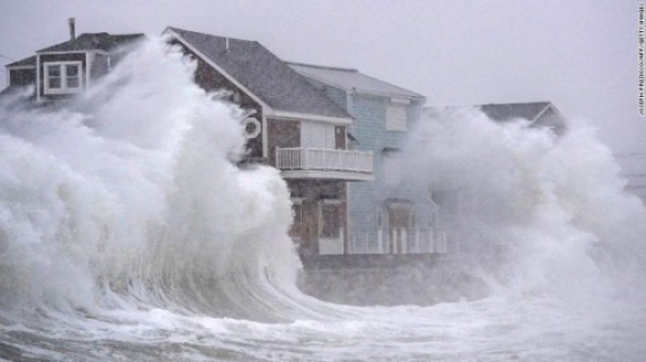 3 Bao Tuyet Phu Trang Mien Dong Nuoc My