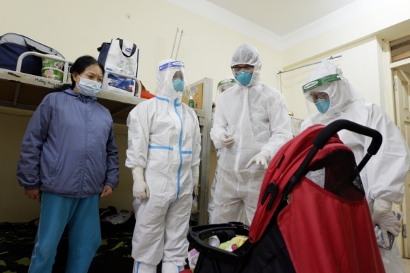 5 Nhung Nguoi Quen Tet Giu Vung La Chan Covid 19 Cua Thu Do