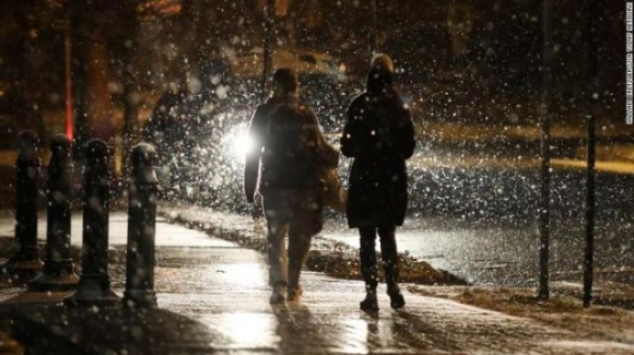 8 Bao Tuyet Phu Trang Mien Dong Nuoc My