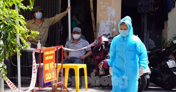 1 Nguoi Hai Duong Dau Tien Mac Covid 19 Bien Chung Omicron