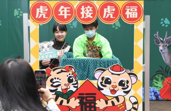 7 Tet Nham Dan Lang Le Hy Vong Dich Benh Covid 19 Lui Xa O Cac Nuoc Chau A