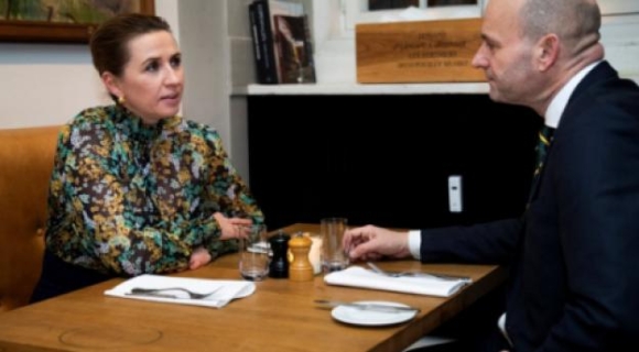 3 Nuoc Eu Dau Tien Tro Lai Cuoc Song Khong Khau Trang