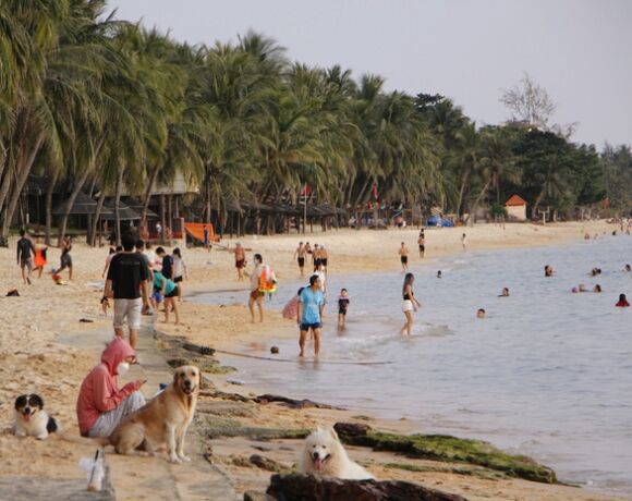 4 Mung 3 Tet Du Khach Den Phu Quoc Du Xuan Dong Duc