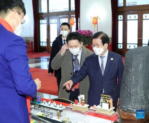 8 Ben Trong Quoc Yen Chao Don Khach Quy Du Olympic Bac Kinh Cua Ong Tap Can Binh