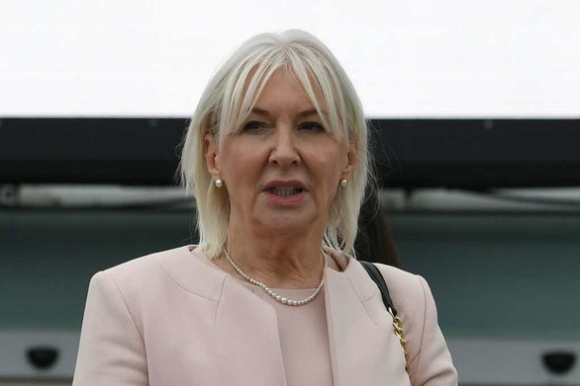 1 Anh Canh Bao Ti Phu Zuckerberg Se Ngoi Tu Neu