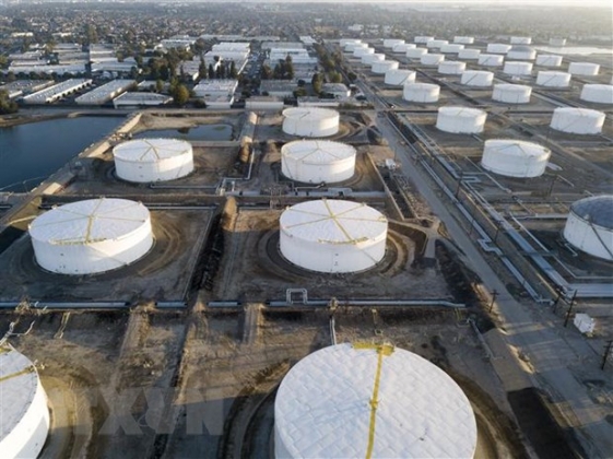 1 Hieu Ung Domino Tu Cang Thang Nga   Ukraine Doi Voi Thi Truong Dau Mo