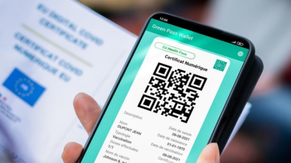 1 Chung Nhan Y Te Gia Dai Dich Trong Long Dai Dich Covid 19 Tai Phap