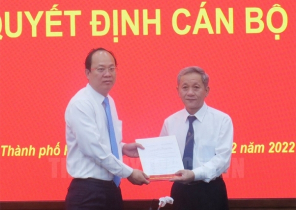 1 Ong Nguyen Van Nam Lam Tro Ly Bi Thu Thanh Uy Tphcm